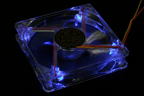Yate Loon D12SL-12+4LED transparent mit blauen LEDs & Stecker (1350rpm) ( 120x120x25mm )